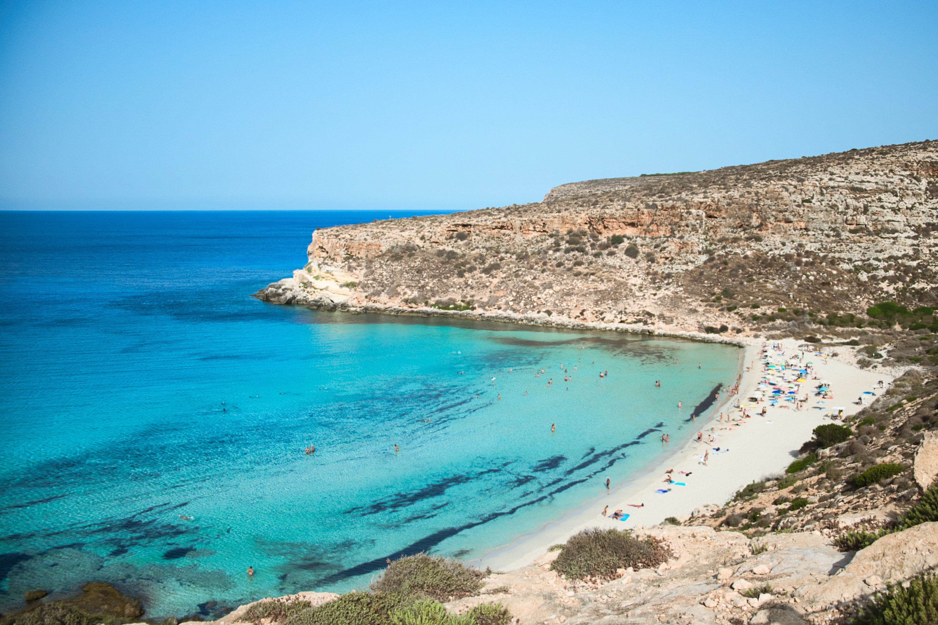 A picture of the coast island of Sicily, Italy.